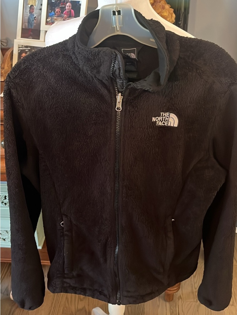 The North Face Men's Black Fleece Full-Zip Jacket